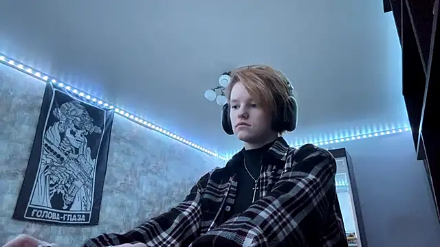 CutieGoga's cam snapshot