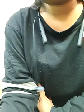 Ananya_34's cam snapshot