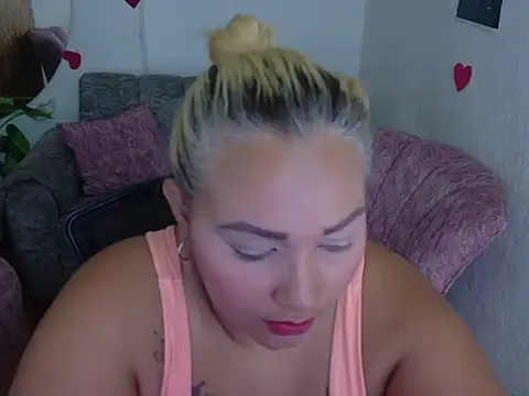 laleska_montenegro's cam snapshot