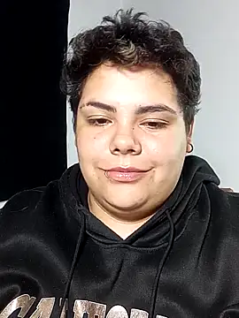 Hailey_Curvy's cam snapshot