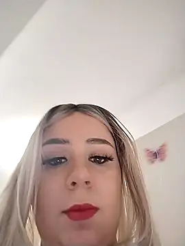 AdelinaJude live sex cam