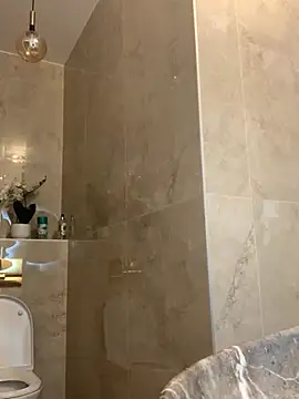 AlexiMilf's cam snapshot