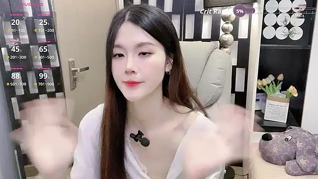 Yueyue-MM live sex cam