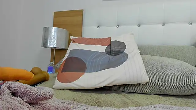 LollaVibes live sex cam