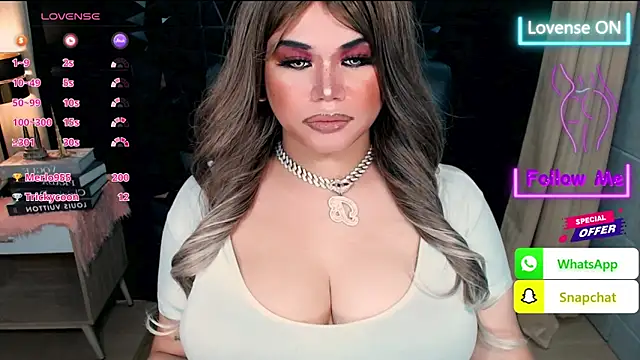 xHugeHarleySelfsuckerx's cam snapshot