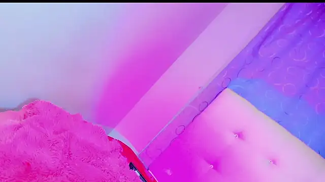 Zamira_love_xx's cam snapshot