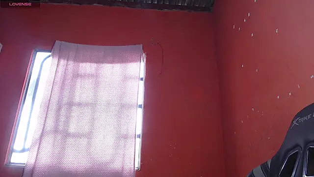 carla_slut_naugthy's cam snapshot