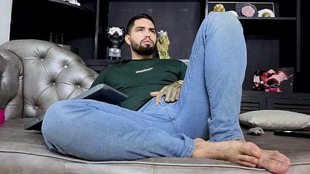 matteosantos live sex cam