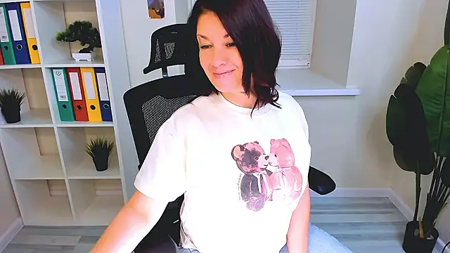 AnaMills's cam snapshot