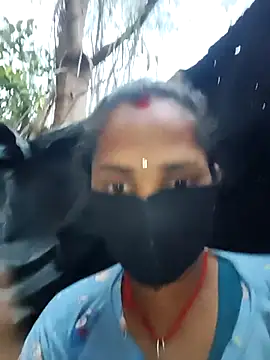 Punam_panjabi's cam snapshot