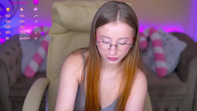 SilverrMoon live sex cam