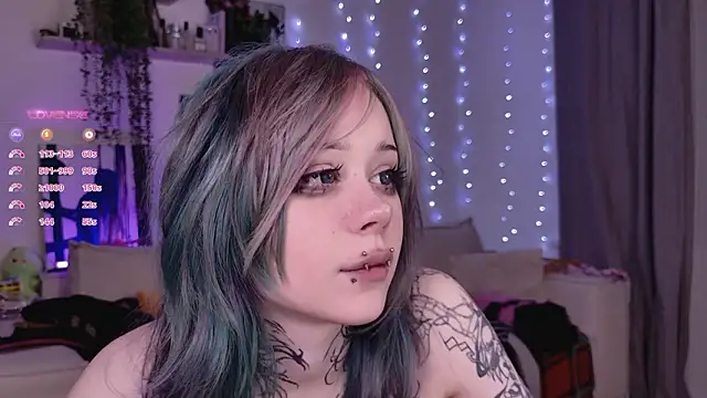 Lollyshy's cam snapshot