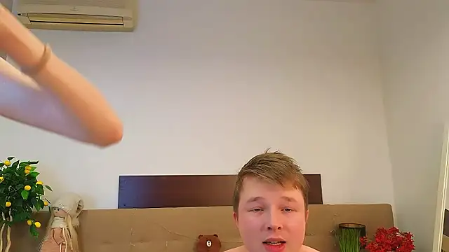 _Olli__Stiw_'s cam snapshot