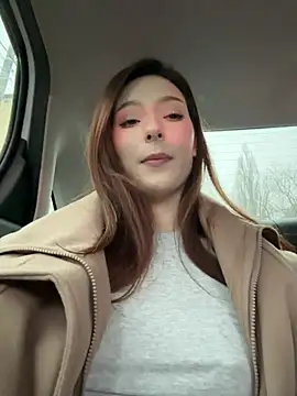 LilluKatten live sex cam