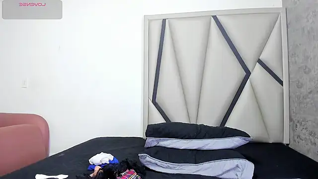 AyshelDoll1's cam snapshot