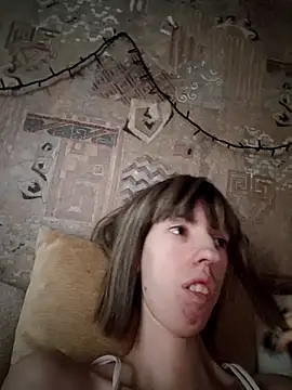 Unusual_G's cam snapshot