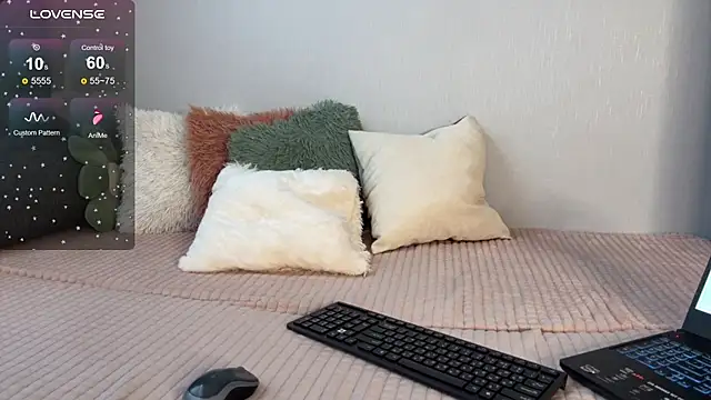 dan_diana's cam snapshot