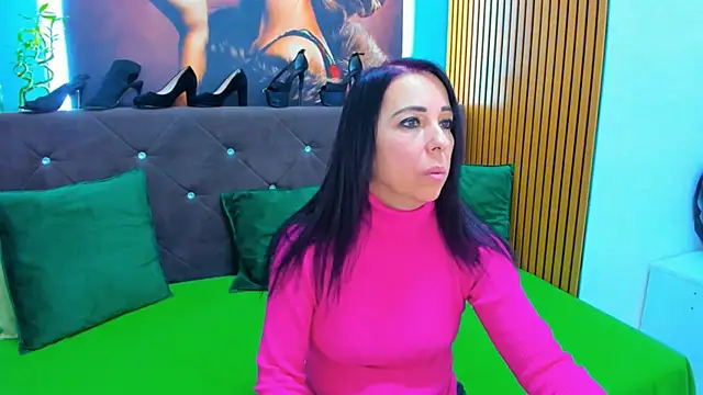 LauraSiin's cam snapshot