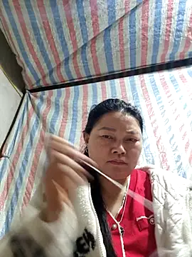 yoowwmr's cam snapshot