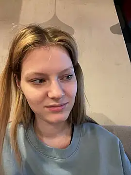 MaryHiggins's cam snapshot