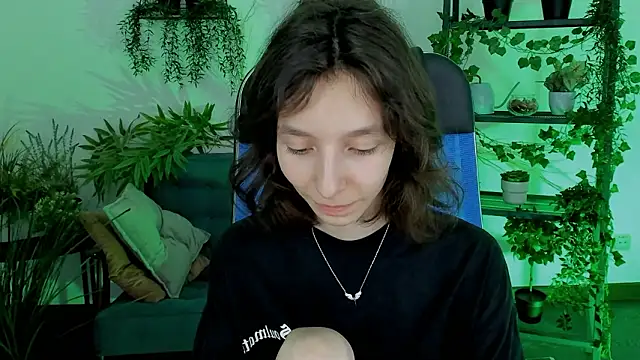 EmmanuellBrown's cam snapshot