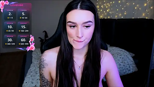 Veronica_Larsson's cam snapshot