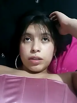 petite_coral's cam snapshot