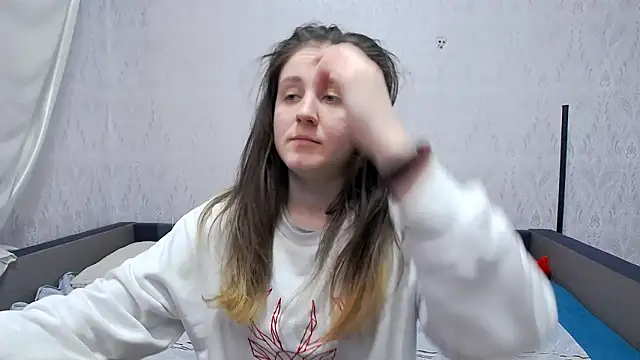 Holliy_Cooper's cam snapshot