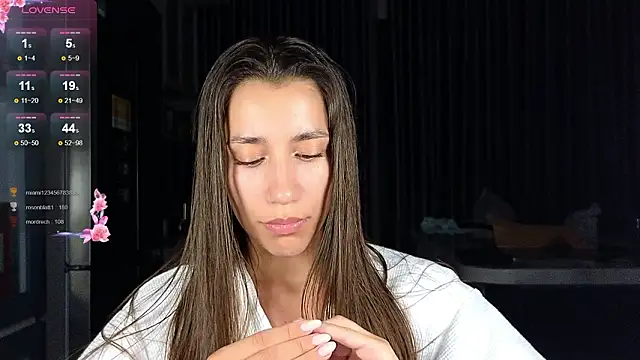 hot_ass_18's cam snapshot