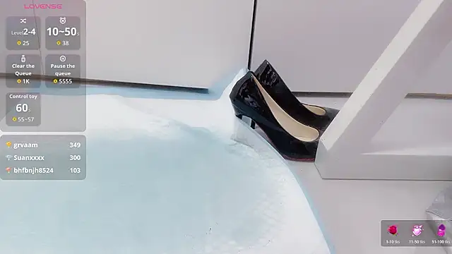 Fioriy66's cam snapshot