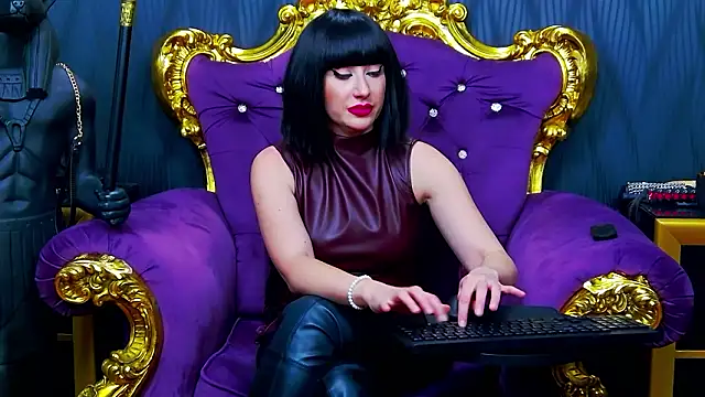 LaraMaeve's cam snapshot