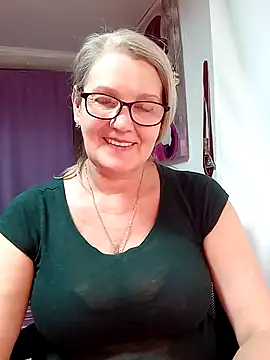 irinamaux live sex cam