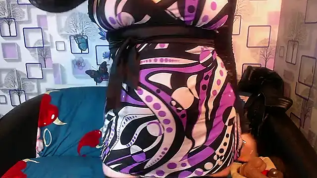 milfsexy's cam snapshot