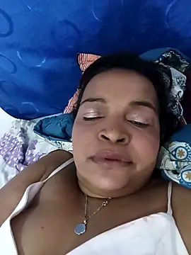 _violetta_-'s cam snapshot