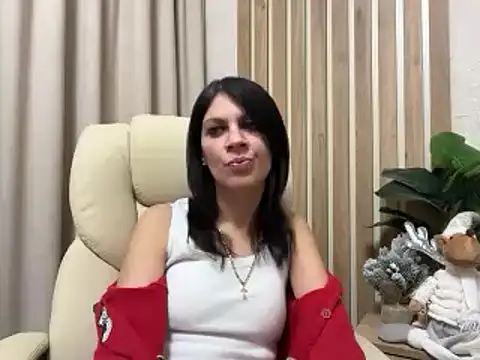 InjaAtHome live sex cam