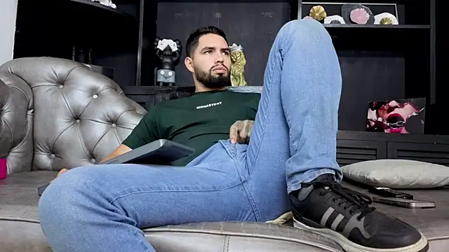 matteosantos live sex cam