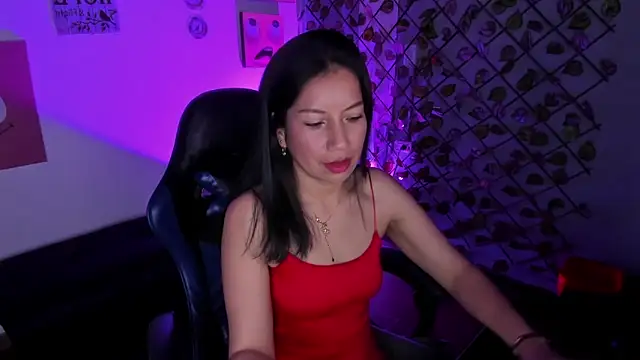 Megan_Collinss_'s cam snapshot