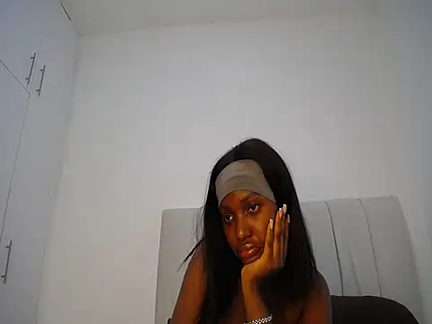 Pretty_Liya08's cam snapshot