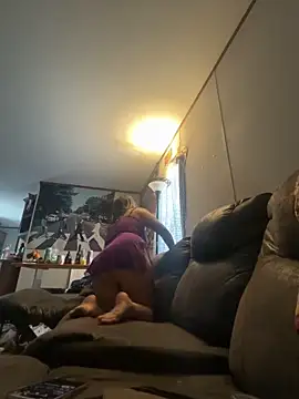 IvanaPlenty live sex cam