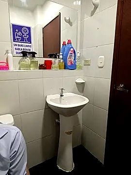 MAYE__13's cam snapshot