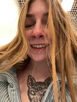 Sunny___Bunny's cam snapshot