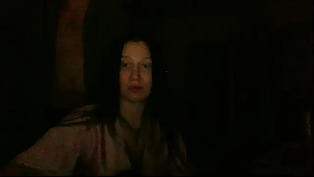 RussNocturnal's cam snapshot