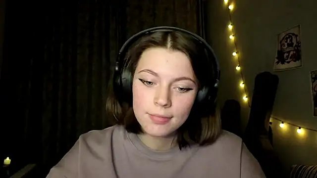 CutieAnny's cam snapshot