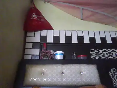 Stubborndesiboy's cam snapshot