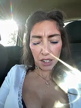 Amani_thewolf live sex cam