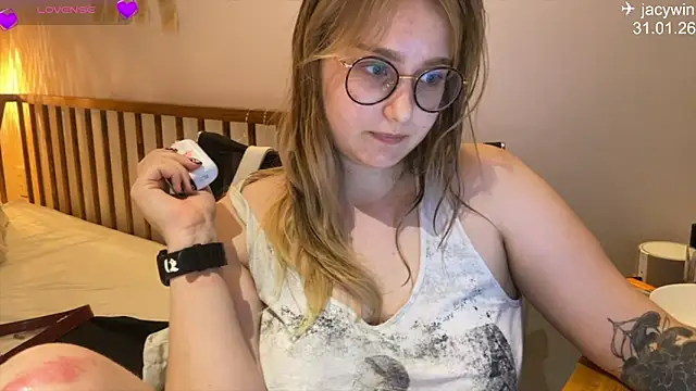 JacyWinslat's cam snapshot