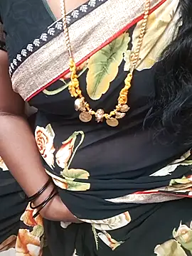 Tamil_Ammani's cam snapshot