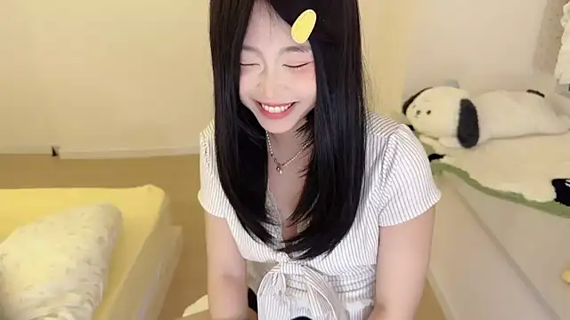 Onefiona's cam snapshot