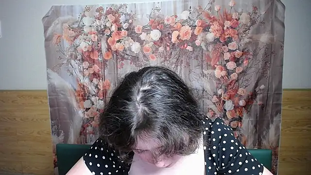 NeonilaLisova's cam snapshot