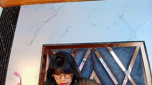 EsmeraldaChantre's cam snapshot